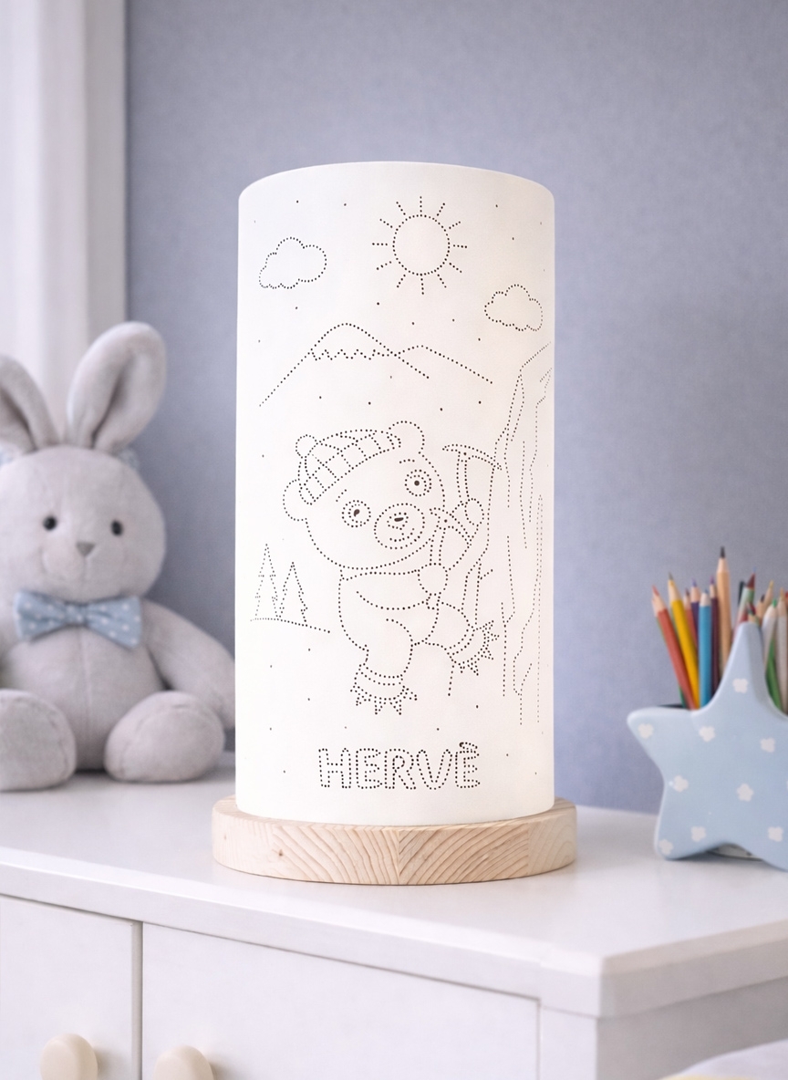 Orsetto scalatore – Lampada personalizzata con nome bambino per la cameretta