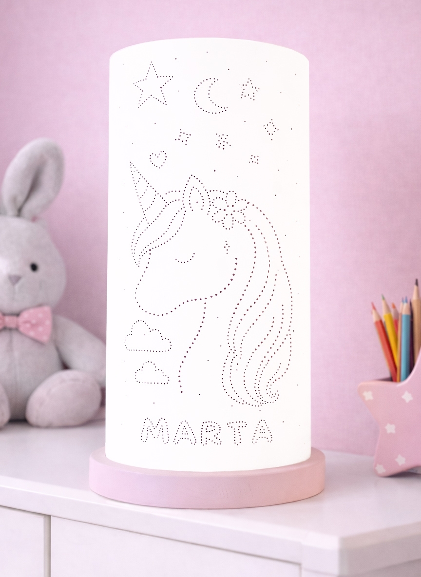 Il Gattino Curioso  – Lampada personalizzata con nome bambina per la cameretta